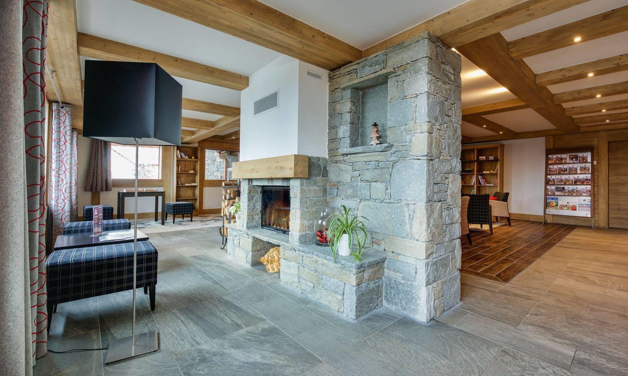 Cgh Residences & Spas Chalet Les Marmottons La Rosiere  Eksteriør billede